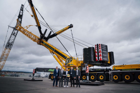 Magis S.r.l. widens its possibilities with new mobile crane - анонс