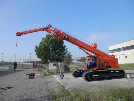 Marchetti launches electric versions of the Sherpina crawler crane - анонс
