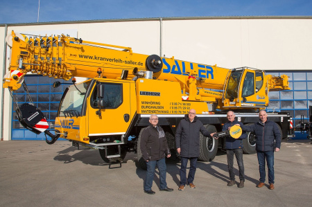 Saller takes delivery of Liebherr LTM 1090-4.2 - анонс